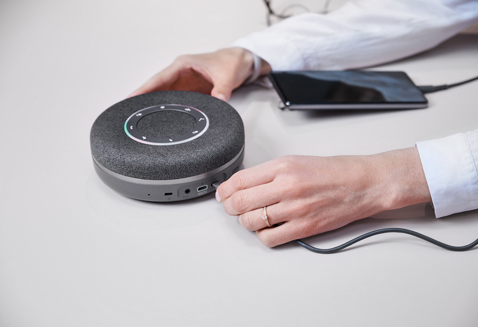 beyerdynamic SPACE MAX Powerbank-Funktion