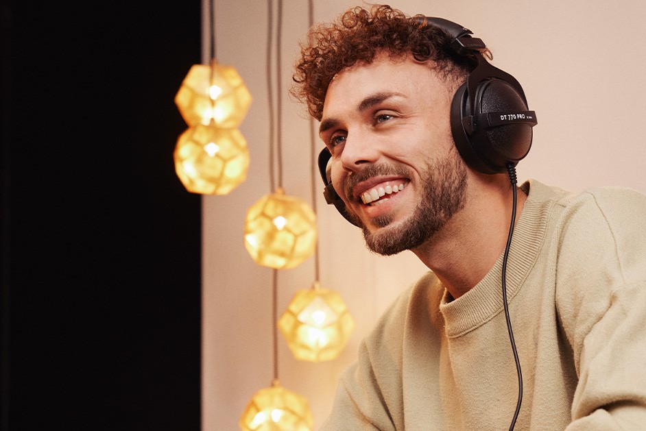 beyerdynamic DT 770 PRO, 80 ohms: Closed studio headphones