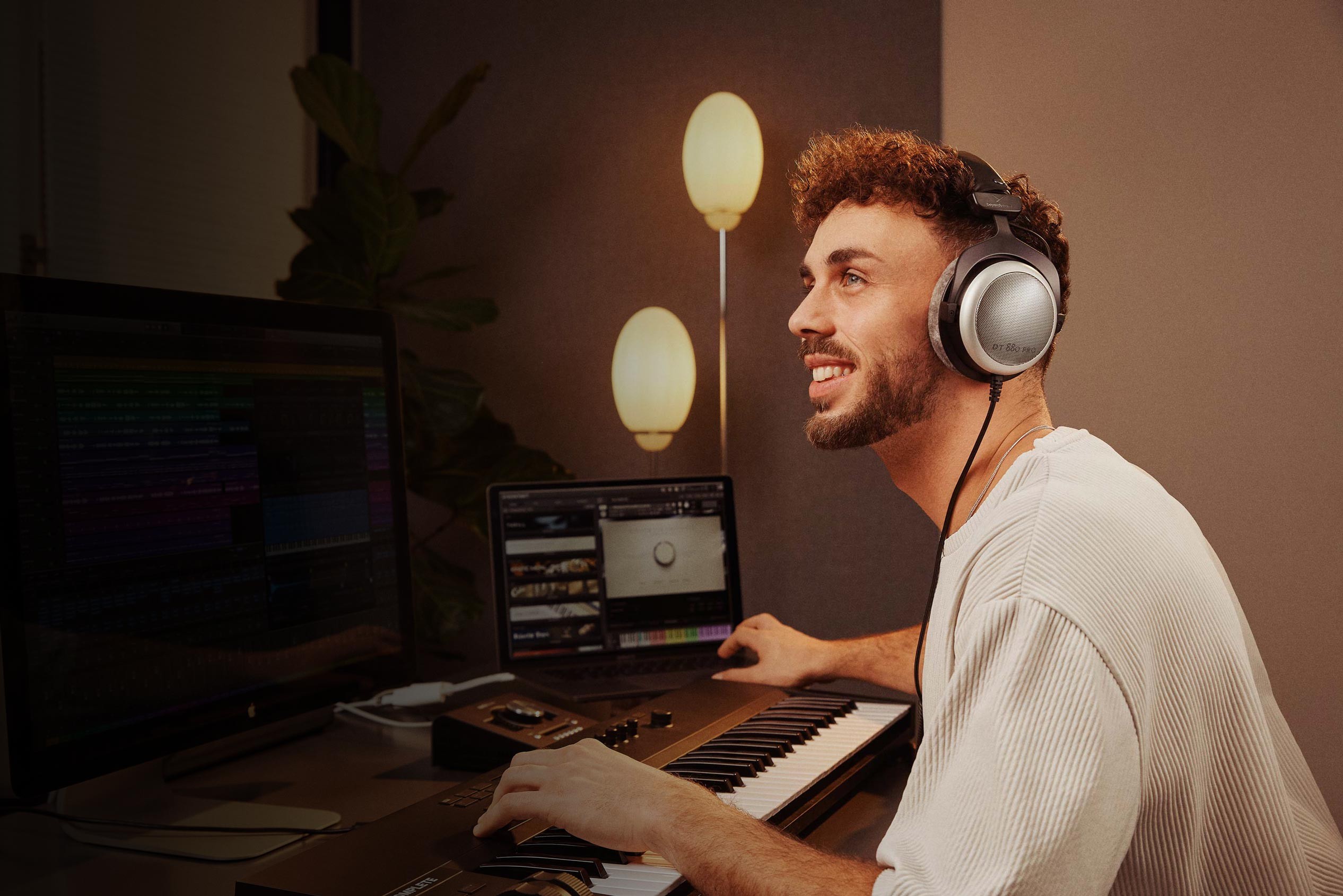 Amazon.com: beyerdynamic DT 880 Premium Edition 250 Ohm Over