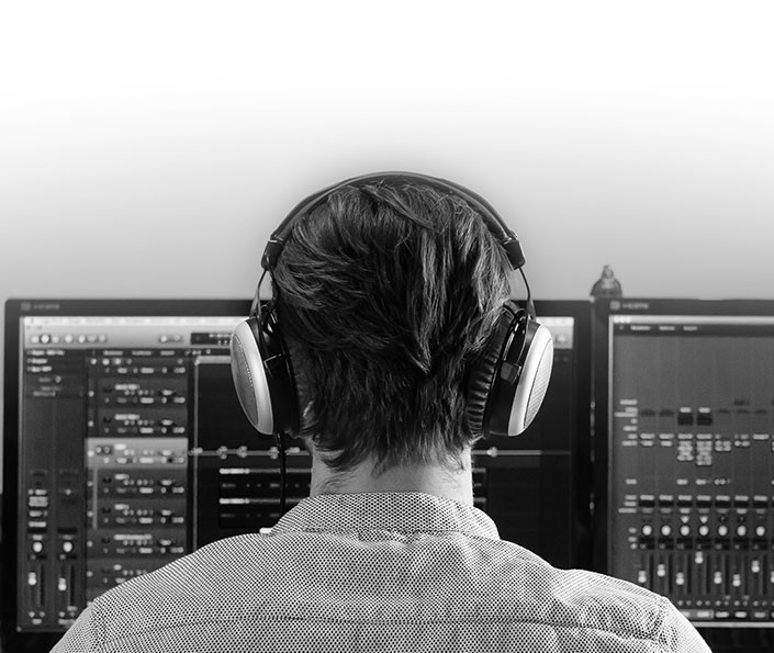 beyerdynamic DT 880 PRO: Semi-open studio headphones, 250 ohms