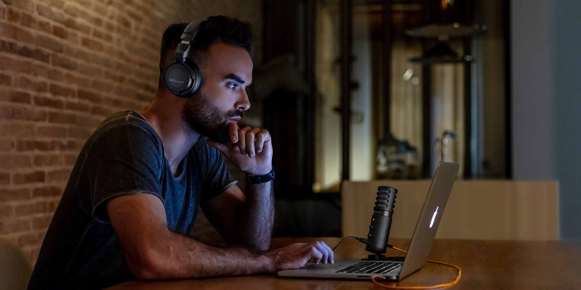 Beyerdynamic DT 240 PRO モニターヘッドフォン　希少！ beyerdynamic DT 240 PROのレビュー：聴きやすくあっさりした音