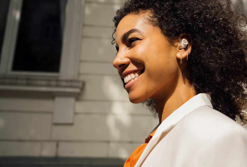 AMIRON 300 cream: True Wireless Earphones |beyerdynamic AMIRON 300 cream: True Wireless Earphones |beyerdynamic