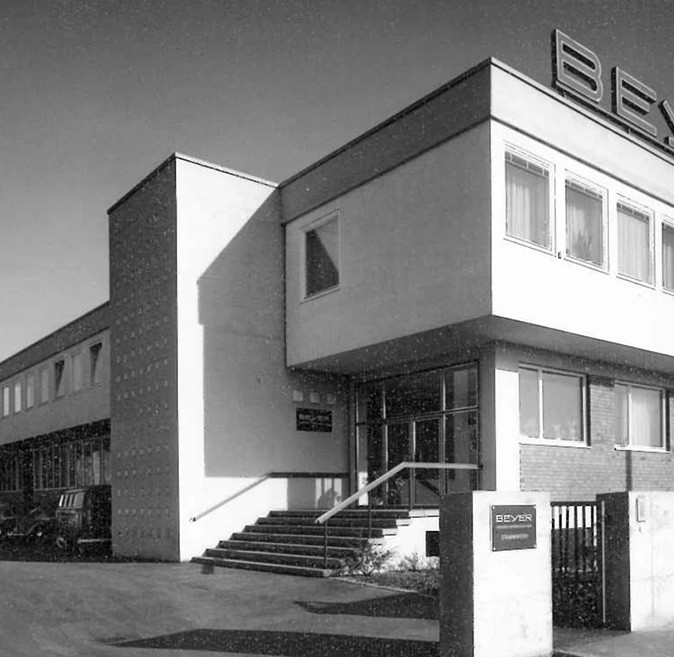 Firmengebäude Beyer