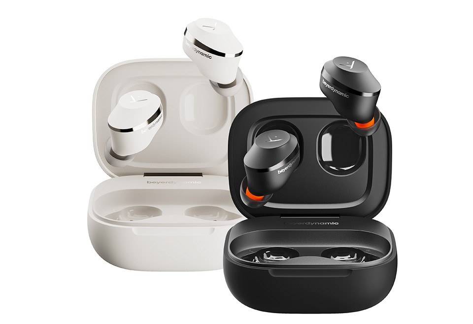 AMIRON 300 headphones from beyerdynamic