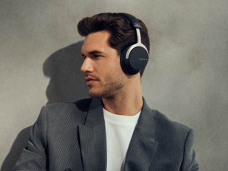 AVENTHO 200: Wireless over-ear headphones with ANC | beyerdynamic